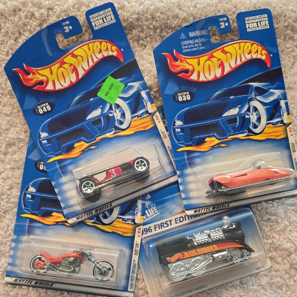 ♡♡♡ Hot Wheels Car Pack - Assorted Blue & Red Vehicles